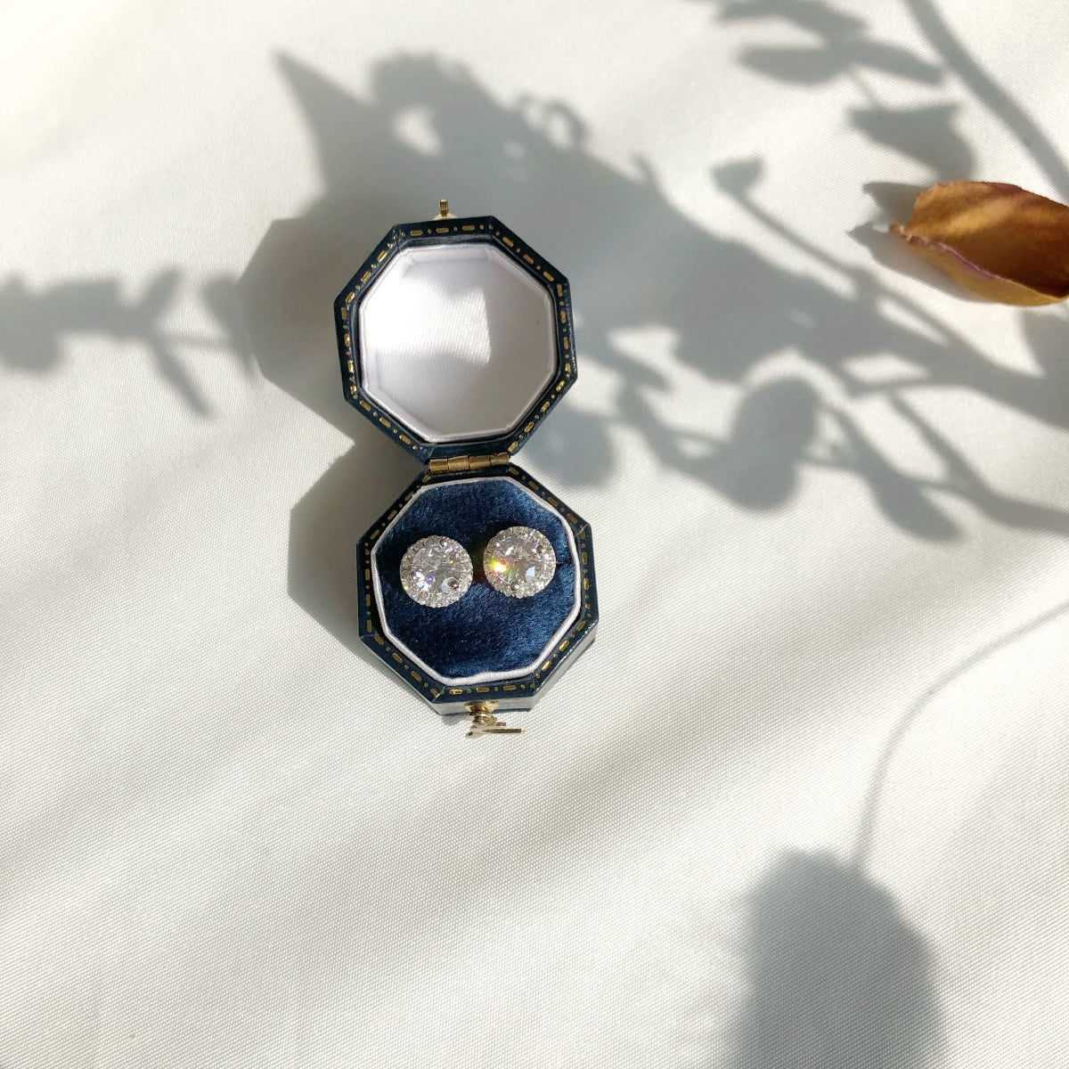 [Nova Jewelry]Classic Princess Round Shape Earrings