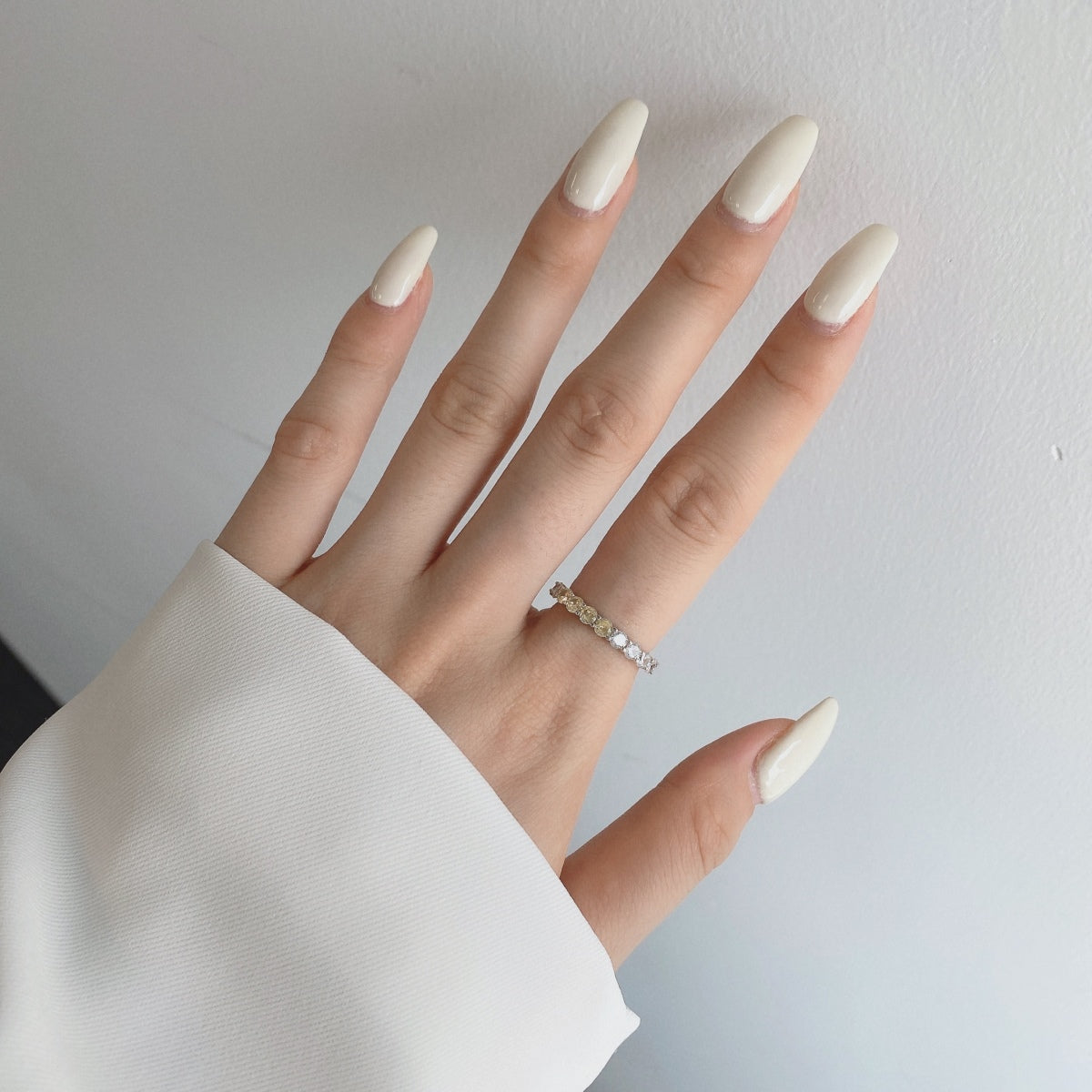 [Nova Jewelry]Sparkling Round Cut Tennis Ring