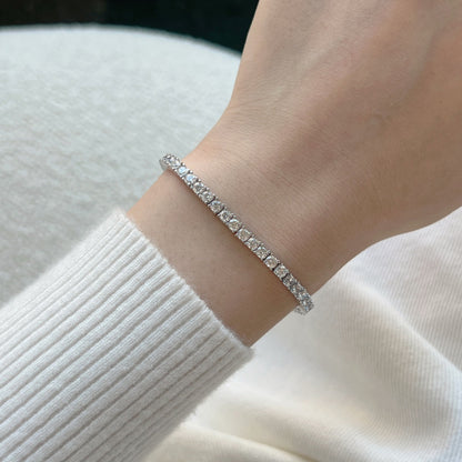 [Nova Jewelry]Dainty Charming Round Cut Tennis Bracelet