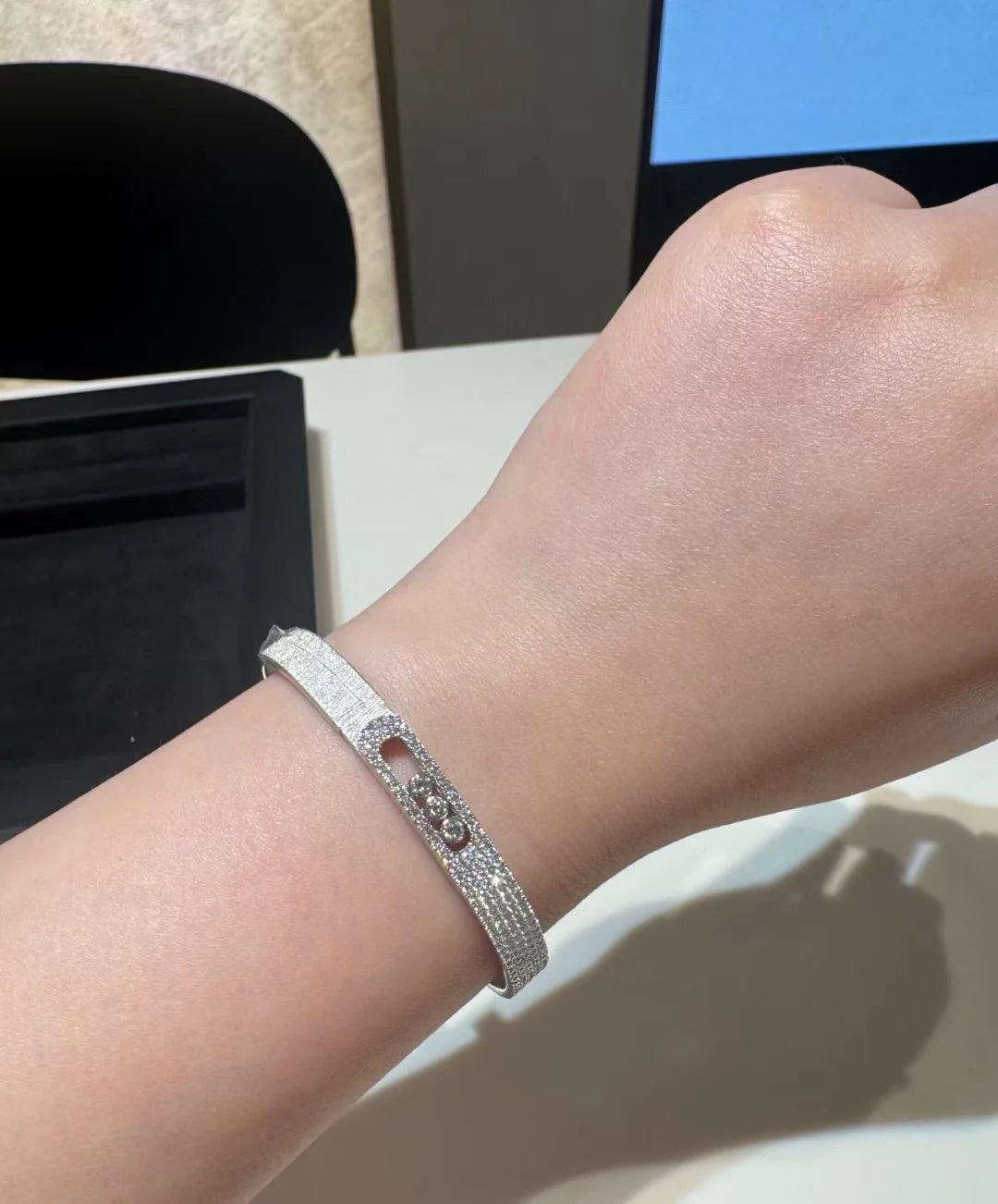 [BLUE TEARS]2026 BRAND-NEW FROSTED BRACELET WITH DIAMONDS THREE COLORS