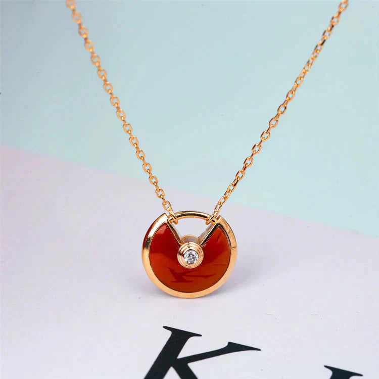 [BLUE TEARS]AMULETTE GOLD CARNELIAN ONYX NECKLACE