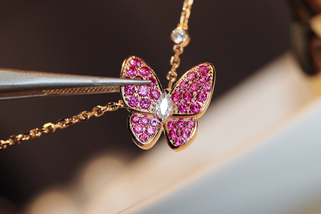[BLUE TEARS]BUTTERFLY RED DIAMOND ROSE GOLD NECKLACE