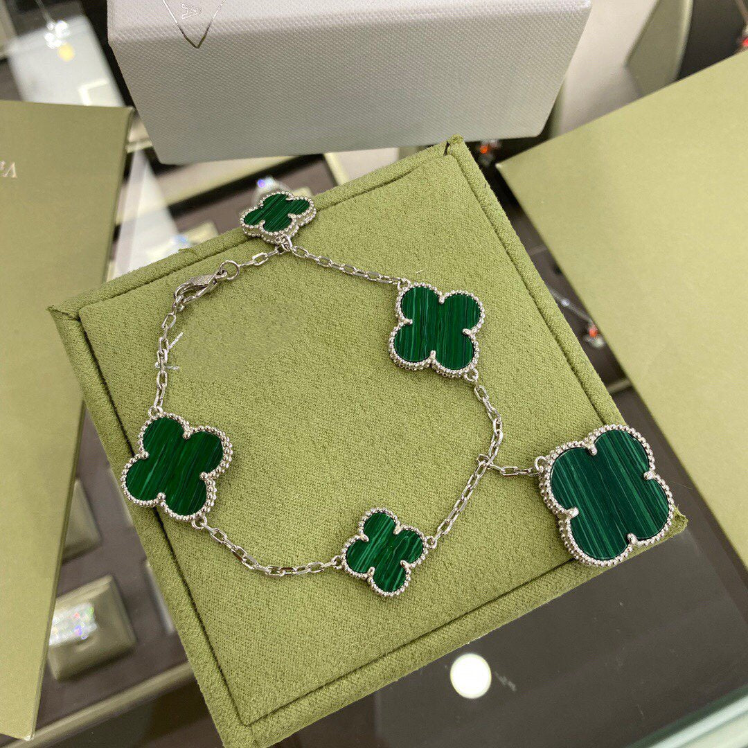 [BLUE TEARS]CLOVER 5 MOTIFS SIVLER MALACHITE BRACELET