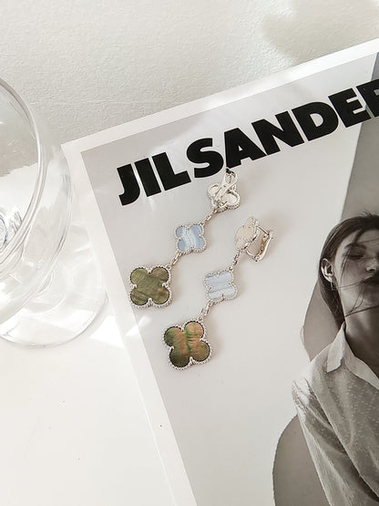 [BLUE TEARS]CLOVER 3 MOTIFS CHALCEDONY DARK MOP SILVER EARRINGS