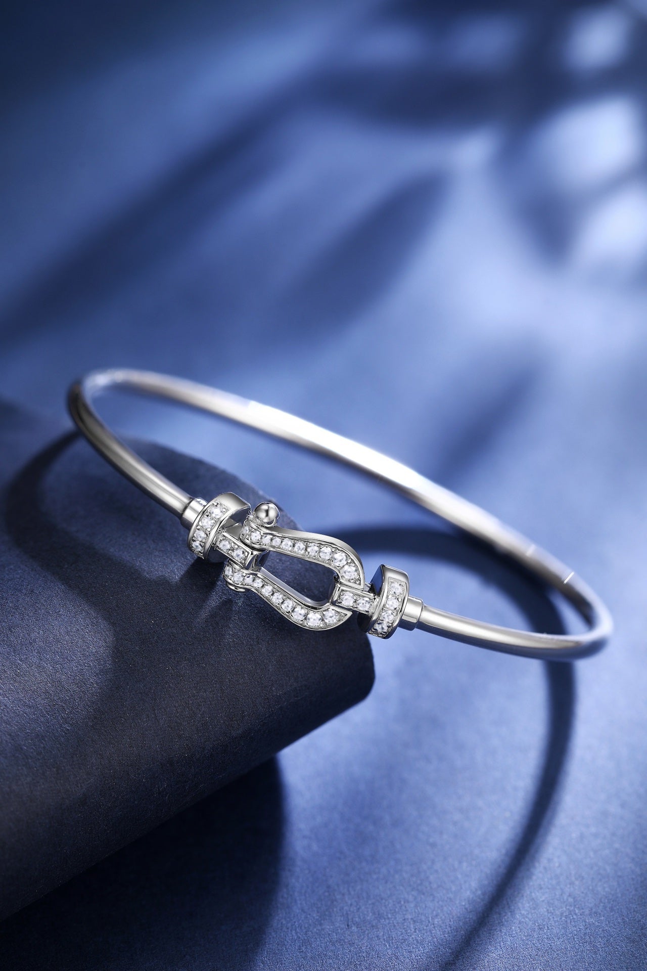 [BLUE TEARS]FORCE 10 MOYEN DIAMOND BRACELET
