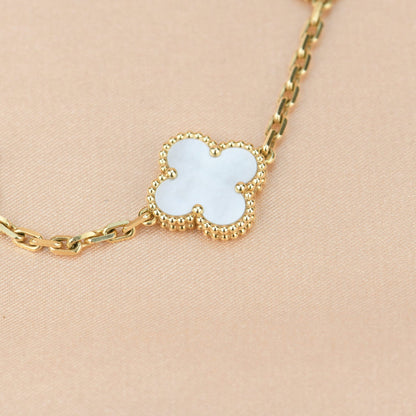 [BLUE TEARS]CLOVER  5 MOTIF WHITE MOP BRACELET