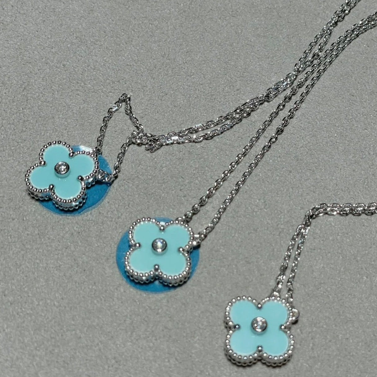 [BLUE TEARS]CLOVER 1 DIAMOND LIGHT BLUE SILVER NECKLACE