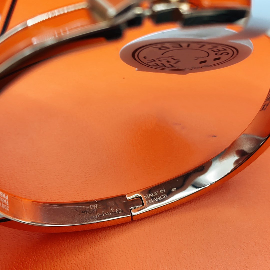 [BLUE TEARS]CLASSIC HM CLIC RED 8MM ENAMEL BRACELET