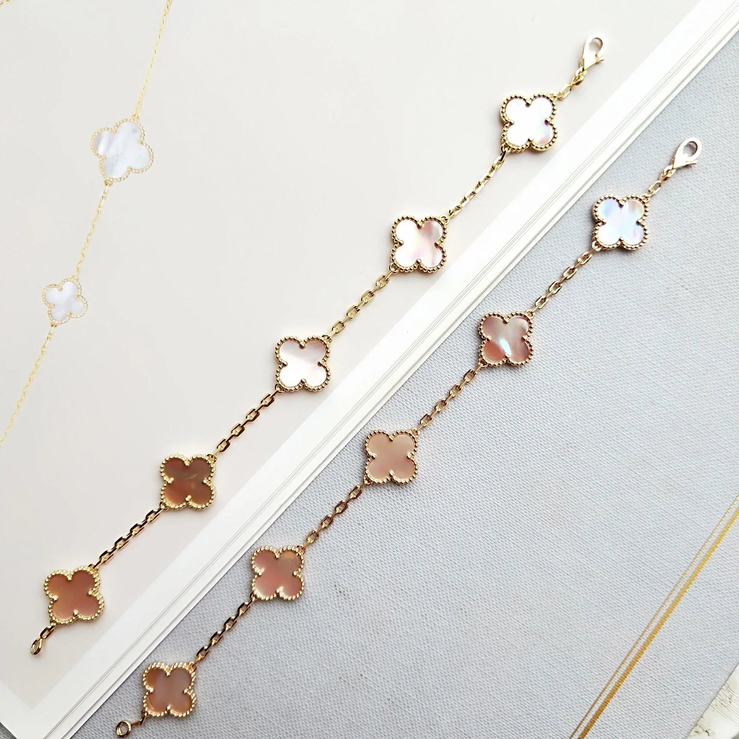 [BLUE TEARS]CLOVER 5 PINK MOP BRACELET