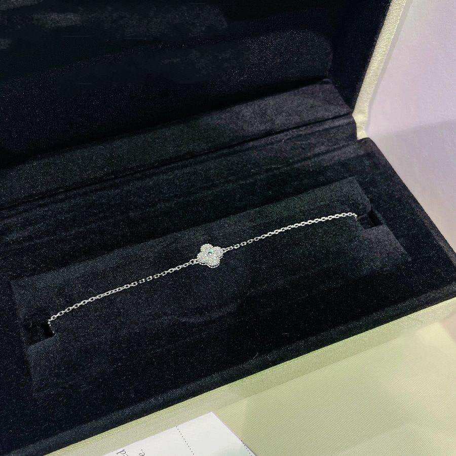 [BLUE TEARS]CLOVER  SINGLE FLOWER BRACELET SILVER