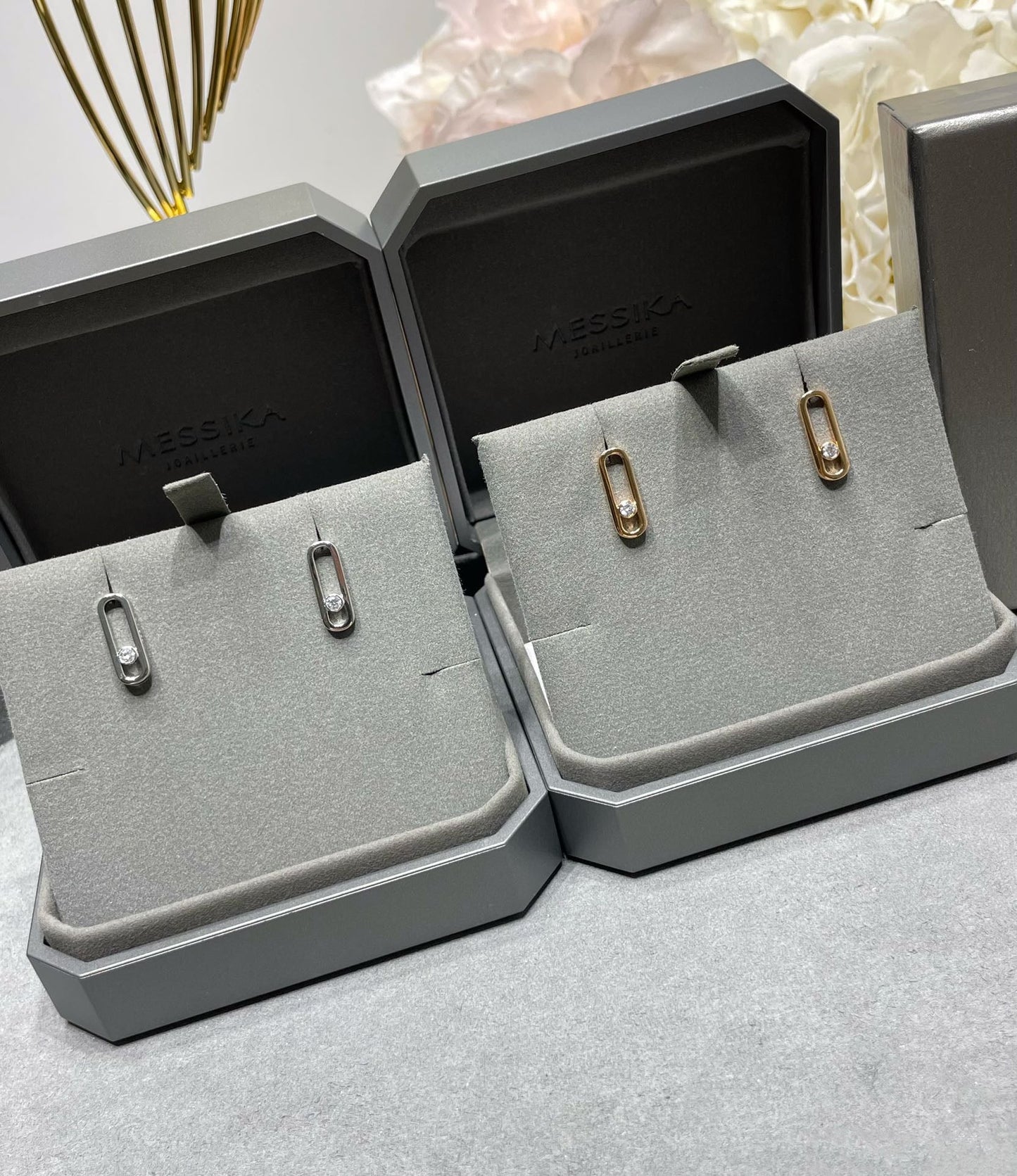 [Blue Tears Jewelry]MOVE UNO SMALL 1 DIAMOND EARRINGS